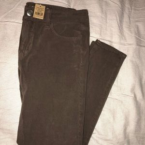 NWT AE Brown Skinny Jeans size 10